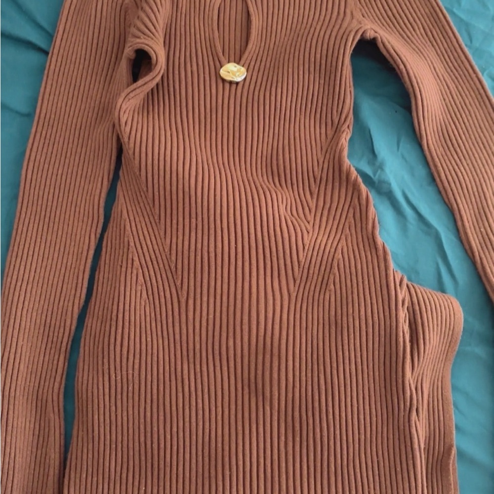 Future collective Long sleeve brown dress - Picture 3 of 5